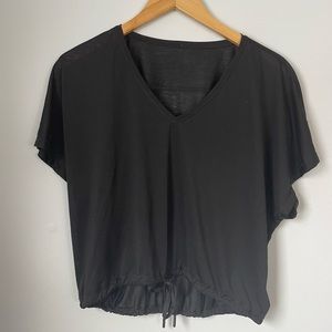 lululemon flowy black cinch short sleeve size small